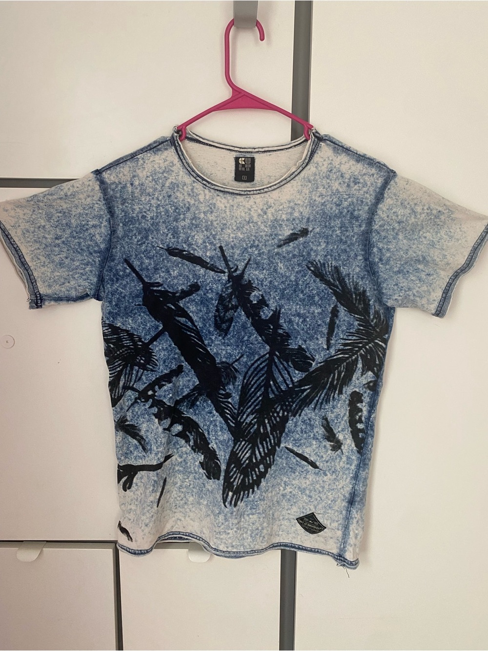 Cult of Individuality Blue Acid-Wash Feather Graphic Tee